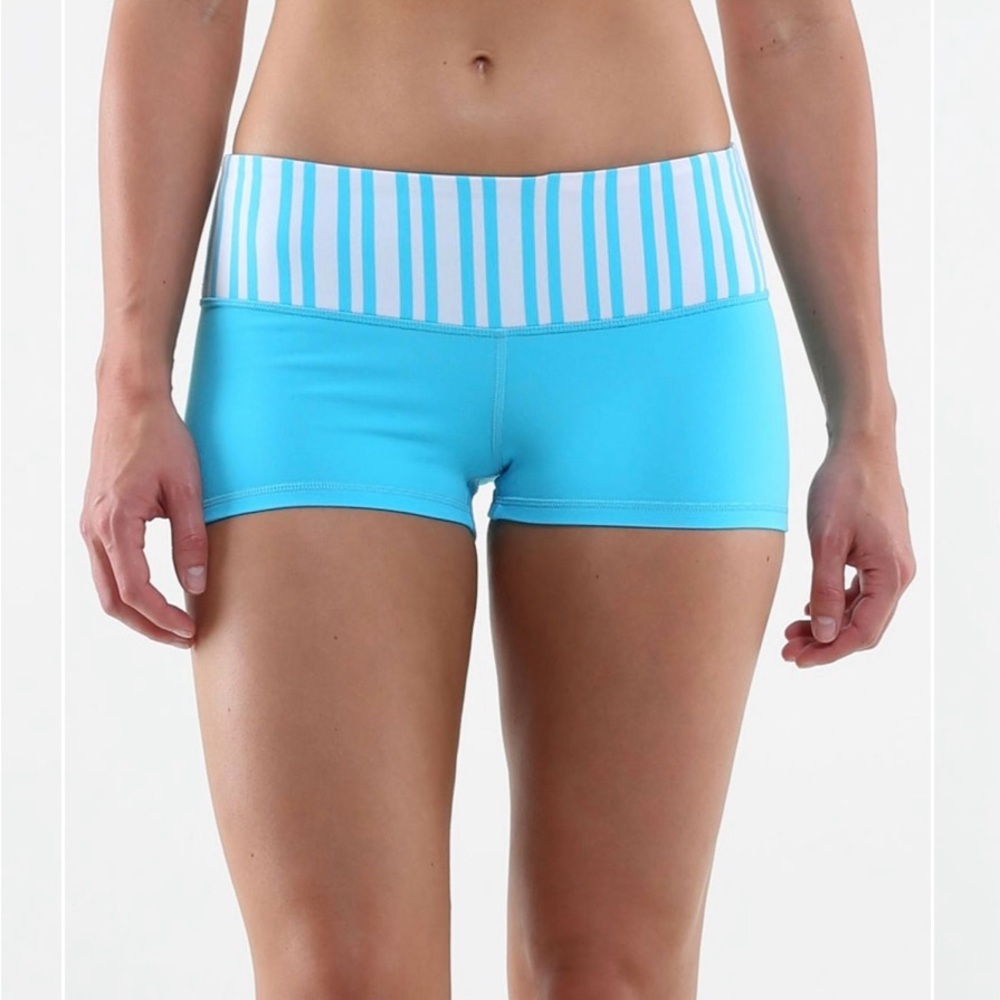 Lululemon Boogie Short Spry blue/ Twin Stripe Spry blue